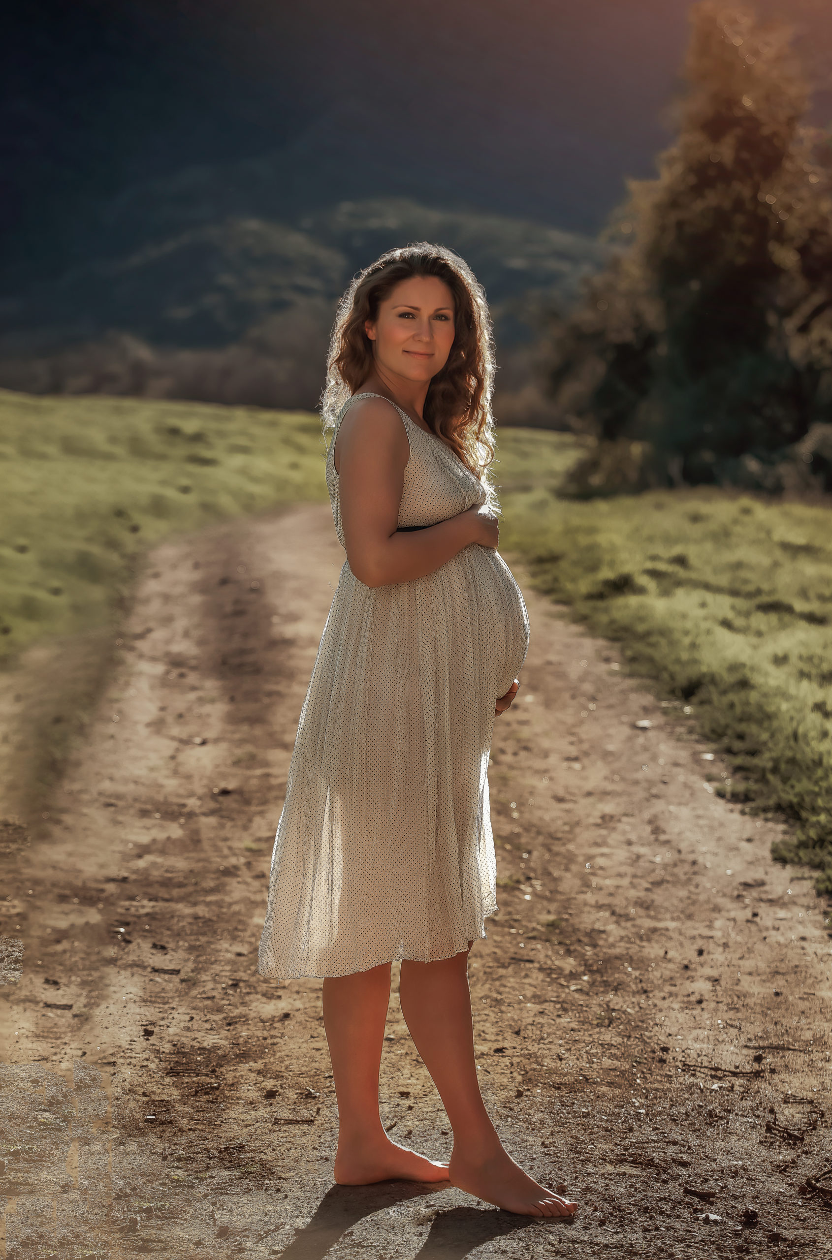 How to prepare for an outdoor maternity photo session